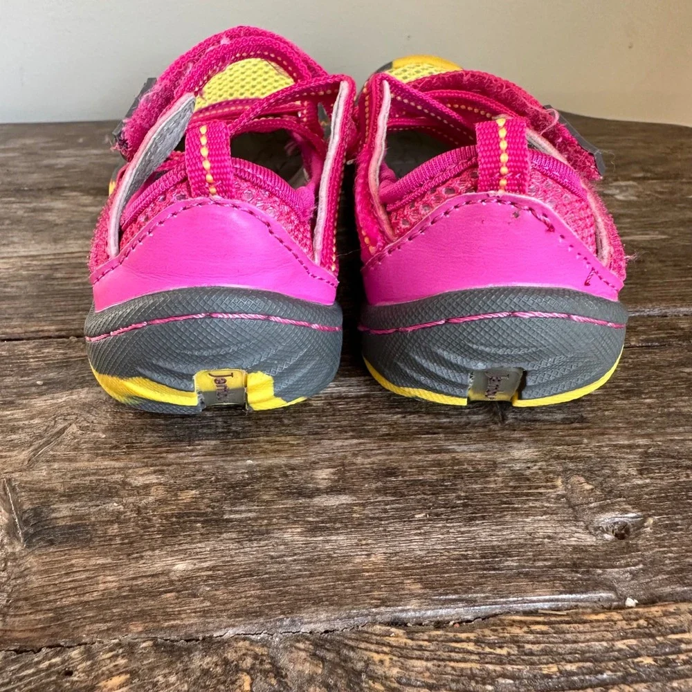 Jambu‎ Canopy Water Ready Amphibious Shoes Sandals Pink Yellow Kids Size 9M